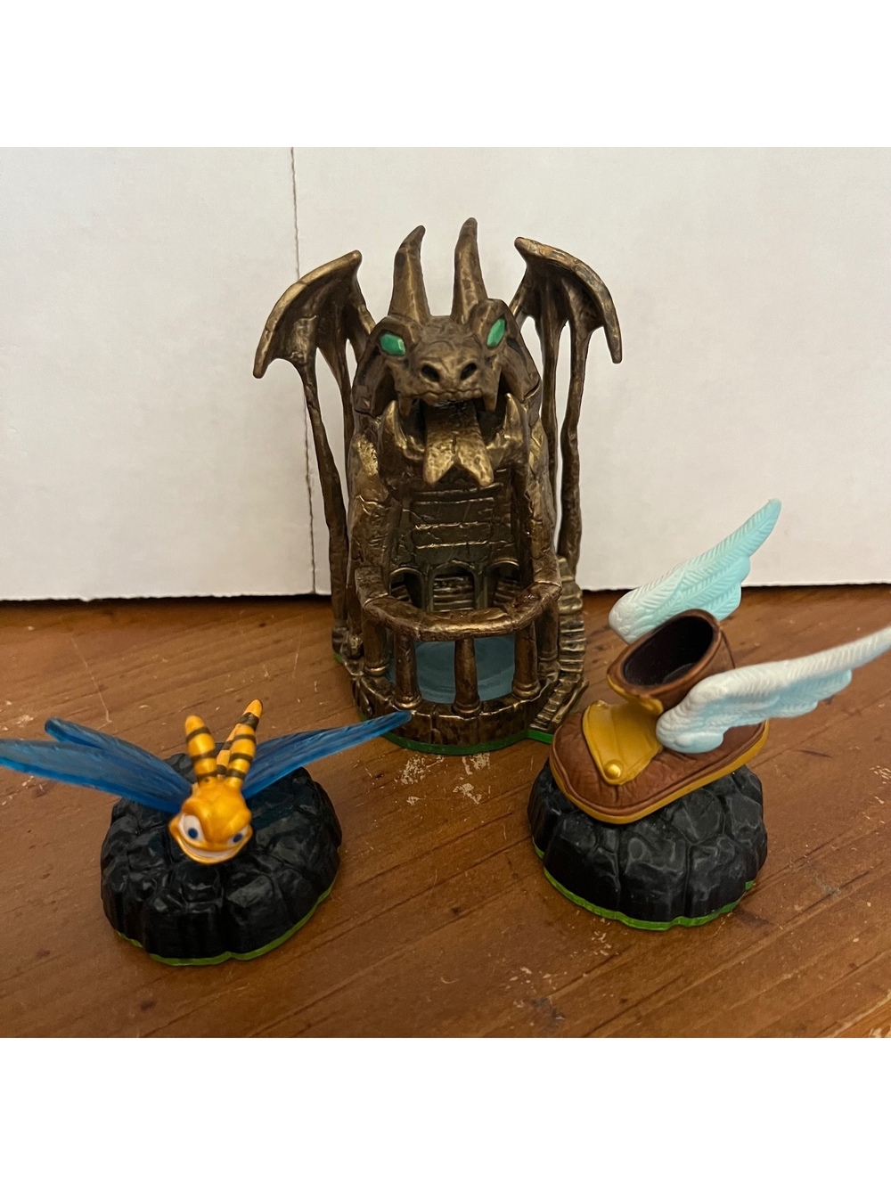 Skylanders Spyros Adventures Level Lot Dragons Peak Spark Dragonfly Winged Boots